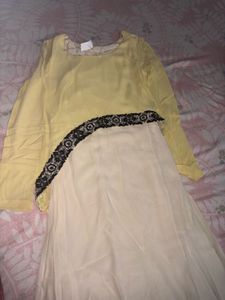 Elegant Ethnic Gown From Kalighata