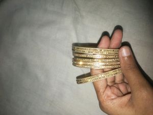 Golden Bangle Set 6piece, New,Never Used