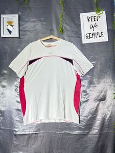 Man's T-shirt for runnning and gym wear
