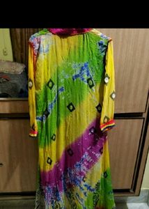Combo white georgette and multicolour kurtis