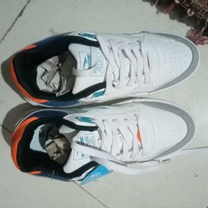 White &amp; Grey Men's Sneakers😎