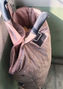 Quilted Tote Bag with Zip Pocket