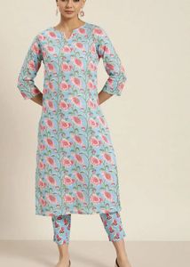 Sangria Blue Floral Print Kurta Set