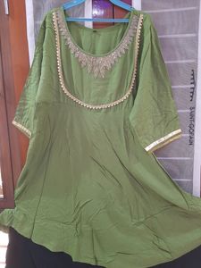 Mehendi Outfit