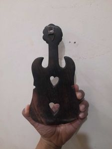 Guitar Shaped Wooden Key Holder