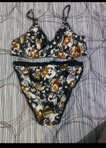 Floral Lingerie Set