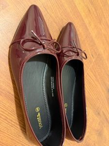 Yousta Burgundy Pointed Flats