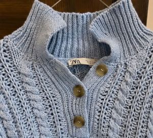 ZARA Cable Knit Cropped Sweater – Baby Blue | Size