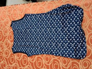 Navy Blue Tshirt For 12-14 Year Old Girls In ₹150