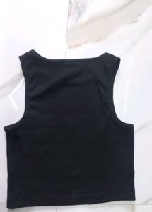 Black Sleeveless Crop Top