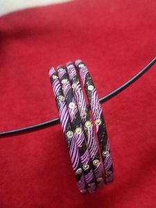 Stylish Bangle Set