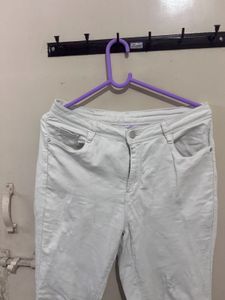 White High-Waisted Women Jeans