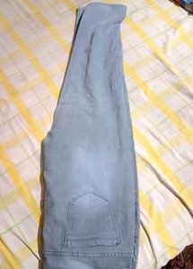 Beautiful Side Button Grey Jeans 👖 🩶