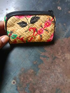 Unique Zippered Coin Pouch