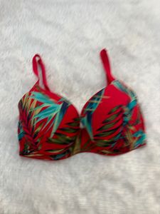Victoria’s Secret bra