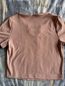 Ribbed Keyhole neck peachish pink crop top