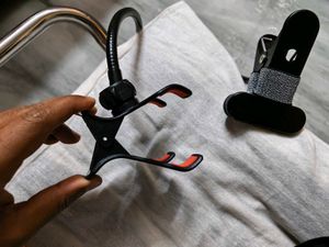 Flexible Phone Holder Clip