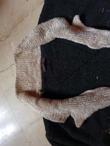 Stylish Women's Black &amp; Tan Cardigan
