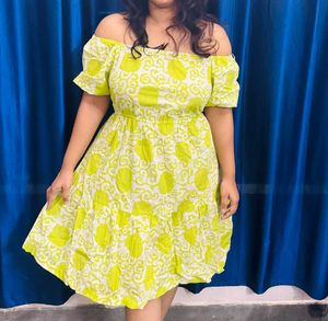 Off-Shoulder Floral Print Dress
