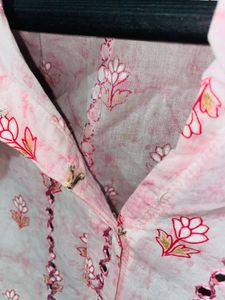 hand stiched Pink floral Kurta🎀