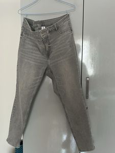H&amp;M Grey Jeggings - Curvy Fit