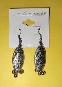 6+ Assorted Earrings Collection