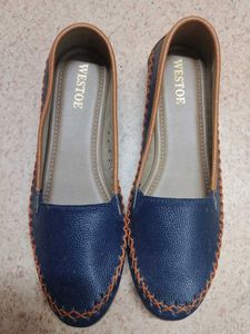 Westoe Navy Blue Flats