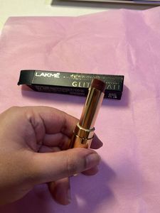 Lakme Glitterati Lipstick- Sand Nude
