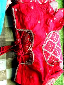 Dhola silk saree red blouse 44 inch
