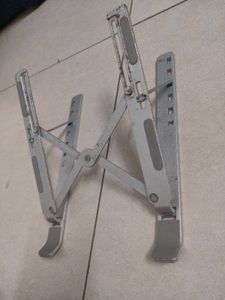 Adjustable Laptop Stand