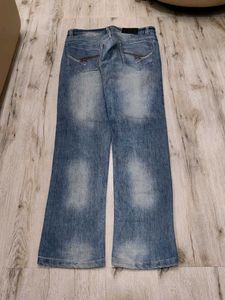 Ma6023 Shark jeans waist 34 inches