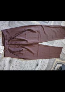 Chic Ribbed Crop Top &amp; Pleated Trousers Set