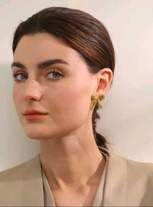 Gold Bow Earrings