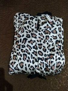 Chic Animal Print Top