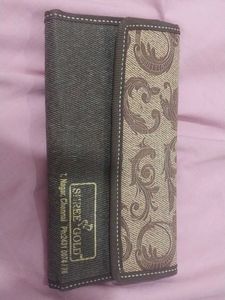 Bi-Fold Wallet