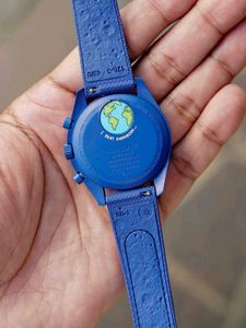 OMEGA × SWATCH MOONSWATCH – ICONIC SPEEDMASTER REI