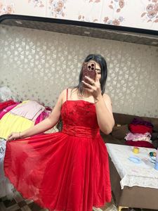 Stunning Red Party Dress❤️🦋🎀