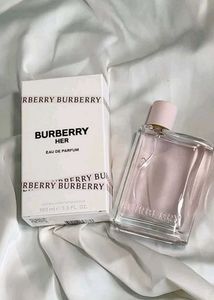 FESTIVE 🧧  Burberry Her Eau de Parfum