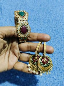Antique Gold Colour Bangle Set