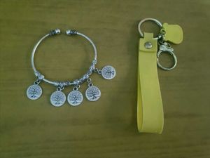 Winnie the Pooh Keychain &amp; Tree Charm Bracelet