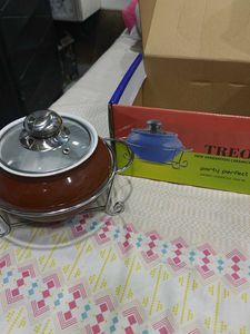 TREO Ceramicware Casserole