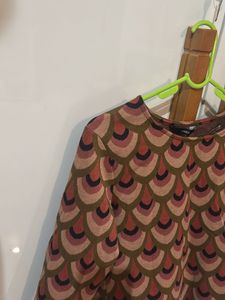 Printed Brown Olive Green Crew Neck Top