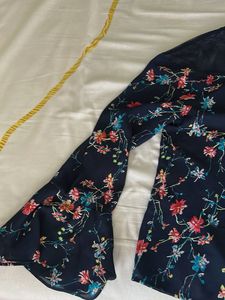 Floral Print Mesh Neck Top