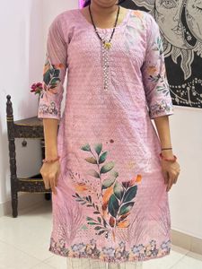 Beautiful Floral Print Kurta