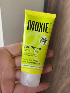 Moxie Super Defining Curl Cream and flexi combo