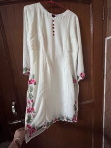 Embroidered White Kurta