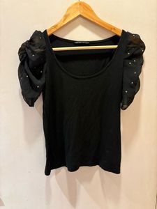 Chic Black Top with Beautiful Sleeves