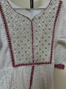 White Embroidered Anarkali Kurta