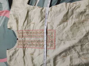 Elegant Embroidered Kurta