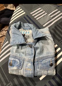 Kotty Denim Jacket - Stylish and Versatile